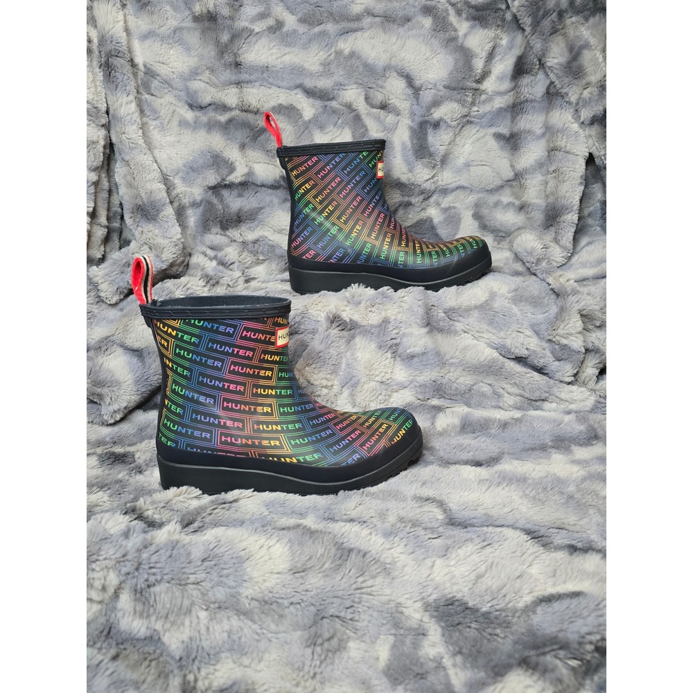 Hunter Women's Play Logo Rainbow Navy‎ Rain Boots Size 6 Low Ankle